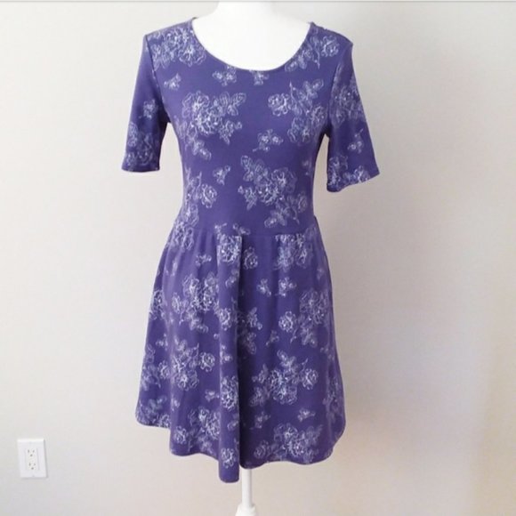 Bundle of 8 Dresses All Size Small by Great Designers - Picture 6 of 9